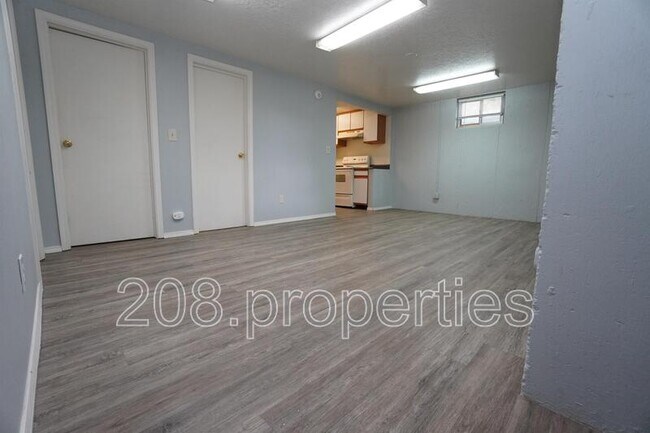 Foto del edificio - 1229 S Lincoln Ave