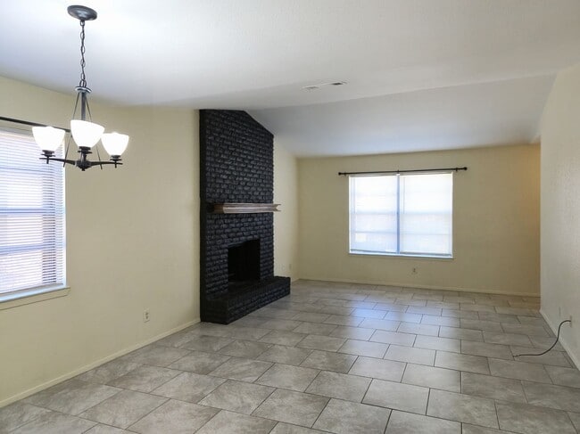 Foto del edificio - Chapel Road Area Duplex