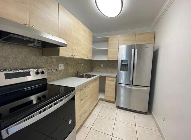 Foto del edificio - 8421 NW 8th St