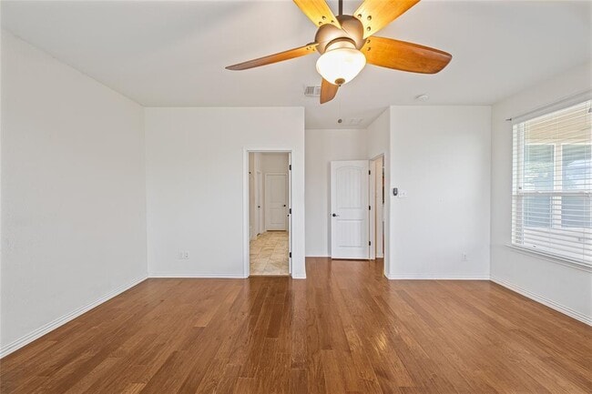 Building Photo - 6141 Mantalcino Dr