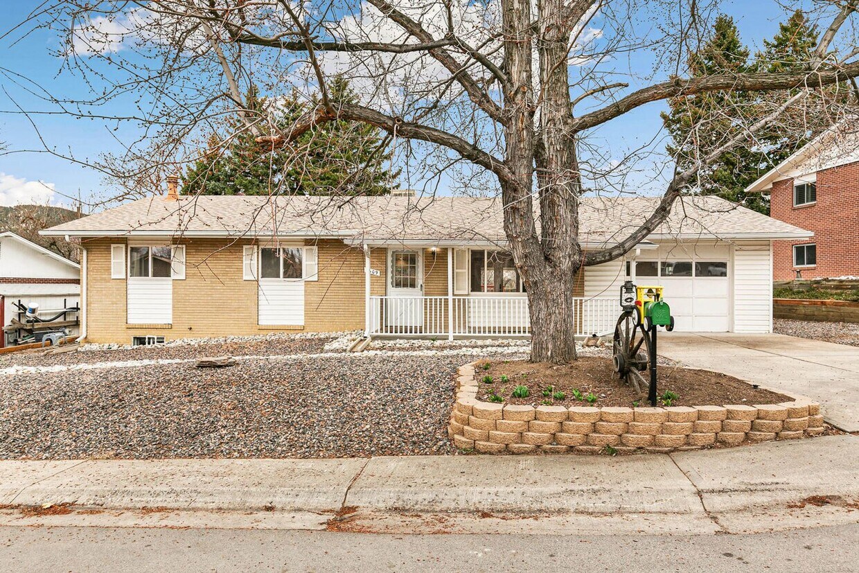 Primary Photo - Charming Remodeled Home in the Heart of Go...