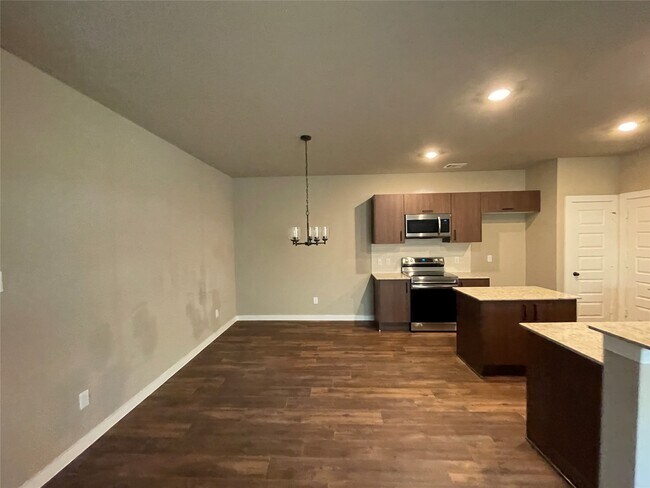 Foto del edificio - 9789 Grosbeak Ln