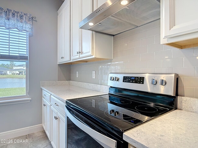 Building Photo - 5644 Estero Loop