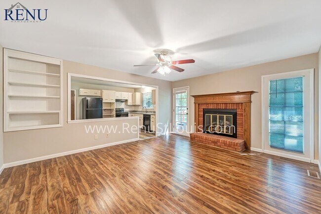 Building Photo - 4340 Tanglebrook Dr