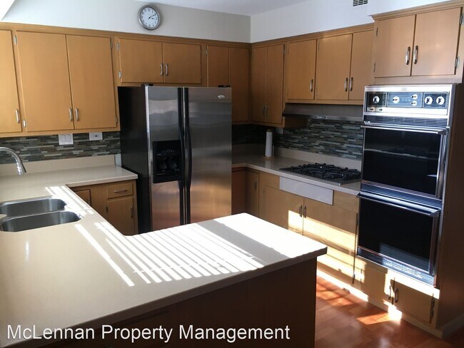 Foto del edificio - 1216-1218 S Crescent Ave
