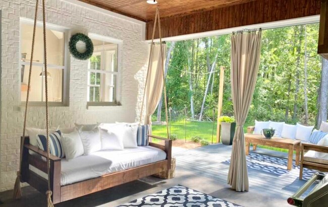 Foto del edificio - 181 Stone Creek Dr