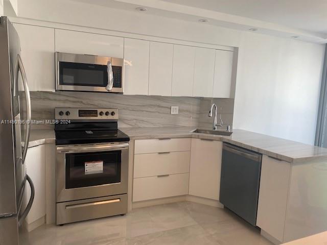 Foto del edificio - 3530 Mystic Pointe Dr