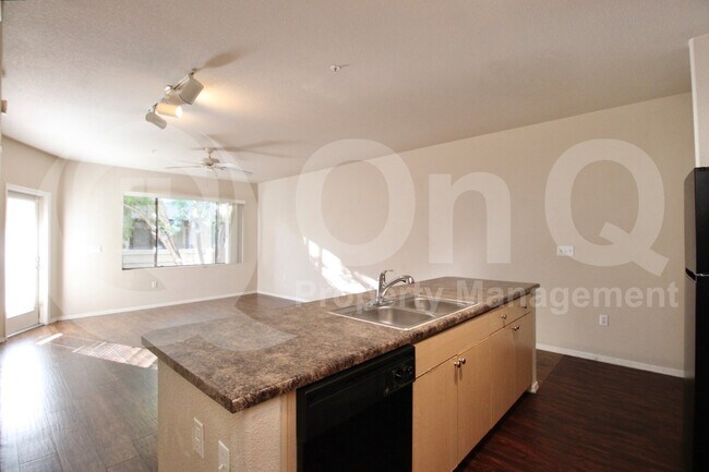 Building Photo - 18416 N Cave Creek Rd