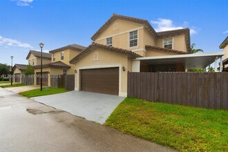 Building Photo - 24423 SW 118 Ave