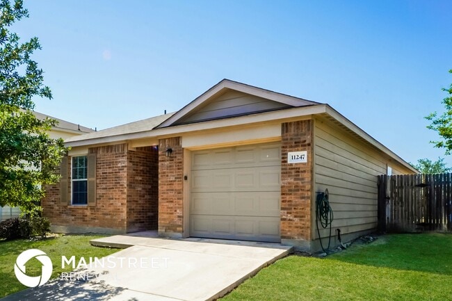 Foto del edificio - 11247 Pecan Canyon