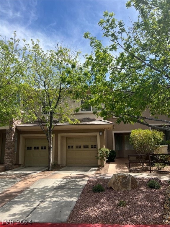 Building Photo - 700 Peachy Canyon Cir
