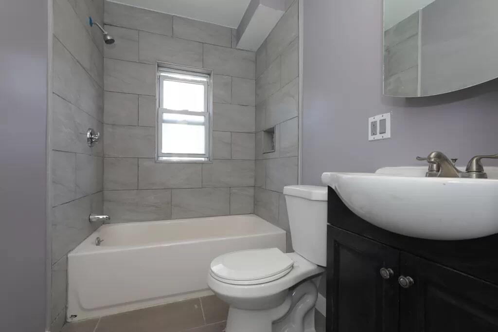 Foto principal - 196 Sherman St
