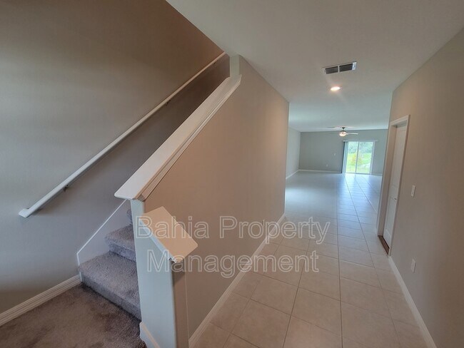 Building Photo - 11541 Fern Hill Dr