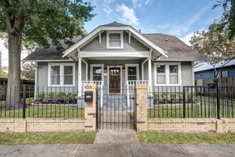 Building Photo - 1135 Woodland St