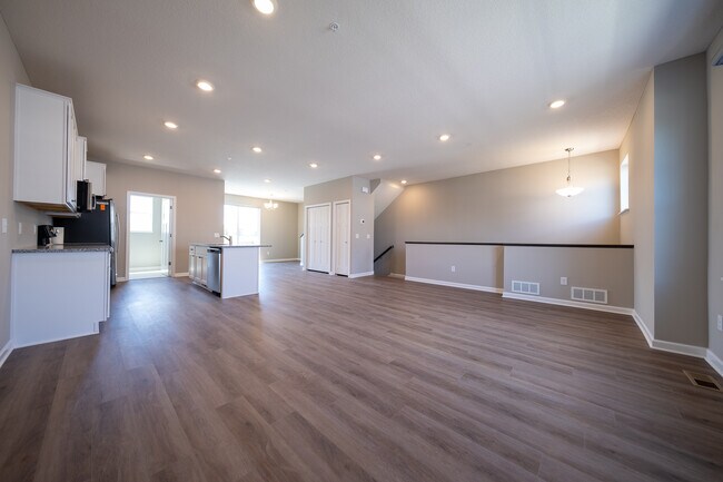 Foto del edificio - 13645 Marsh View Blvd