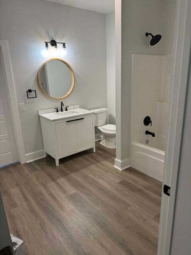 Foto del edificio - 631 University Walk