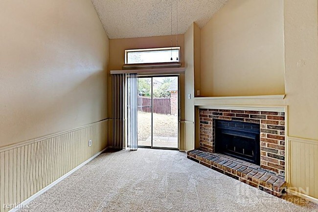 Building Photo - 6901 Driffield Cir