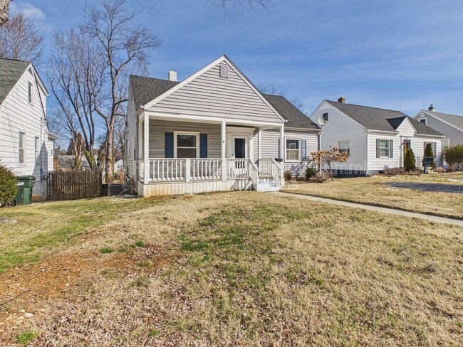 Building Photo - 1621 Ohio St