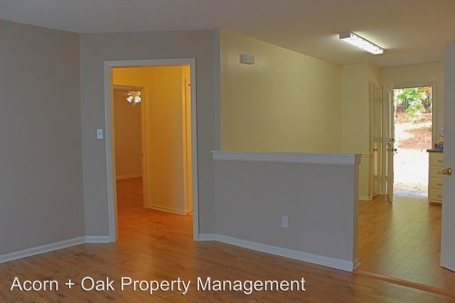 Building Photo - 2 br, 1 bath House - 6116 Deerwood Place