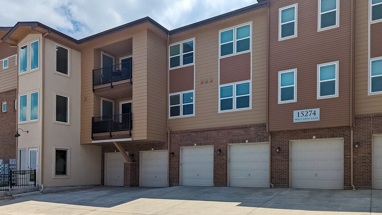 Primary Photo - 15274 W 64th Ln