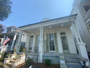 Building Photo - 5305 Magazine St