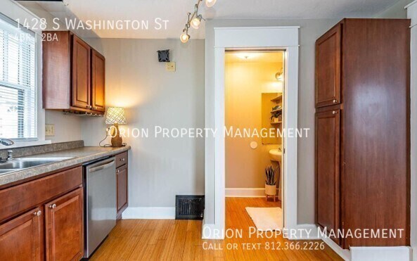Foto del edificio - 1428 S Washington St