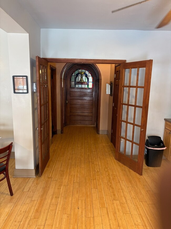 Building Photo - 4740 Friendship Ave