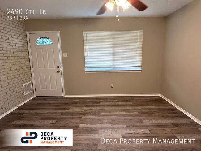 Foto del edificio - 2490 Sixth Ln
