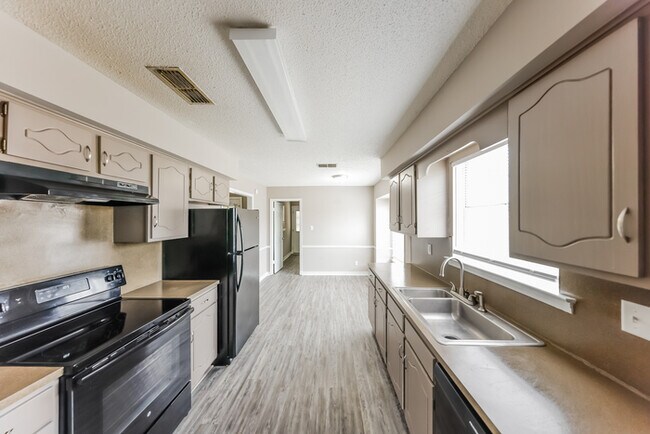 Foto del edificio - 2737 W Aberdeen Dr