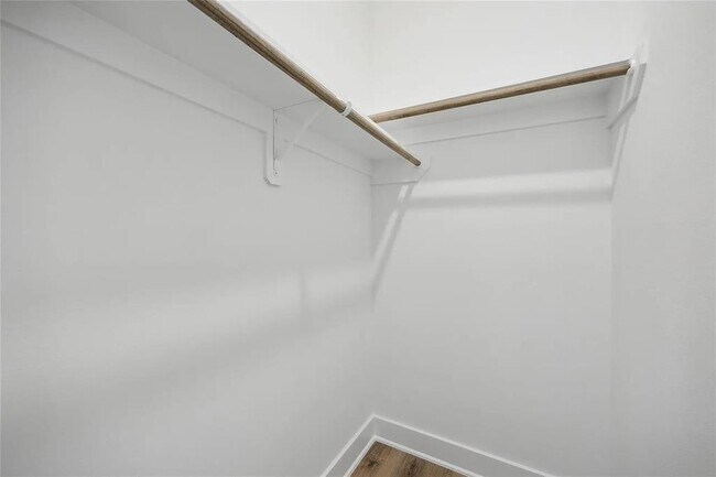 Building Photo - 8021 Cora St