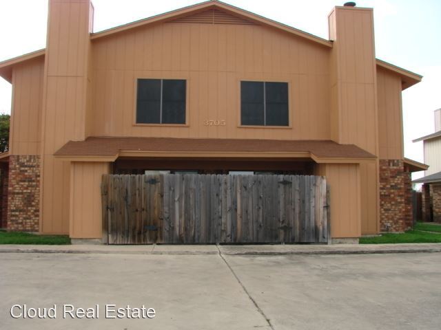 Primary Photo - 3705 Hereford Ln