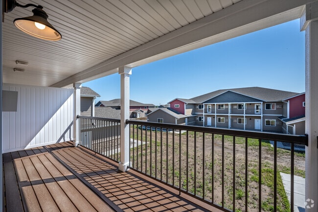 Upper - 2BR, 2BA - 1,571SF - Balcony - SCS Eau Claire