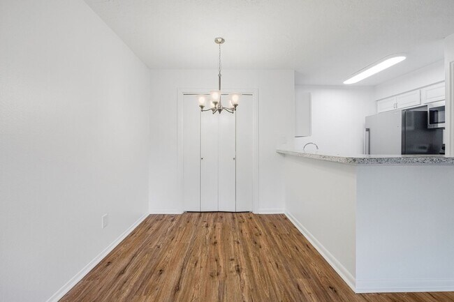 Foto del edificio - 3224 Timmons Ln