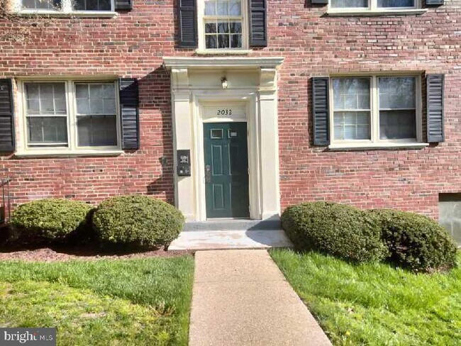 Foto del edificio - 2032 37th St SE