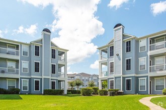 Building Photo - Sandestin at Pearland