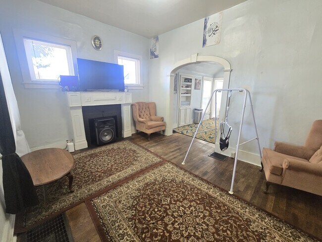 Foto del edificio - 205 Cheyenne Ave