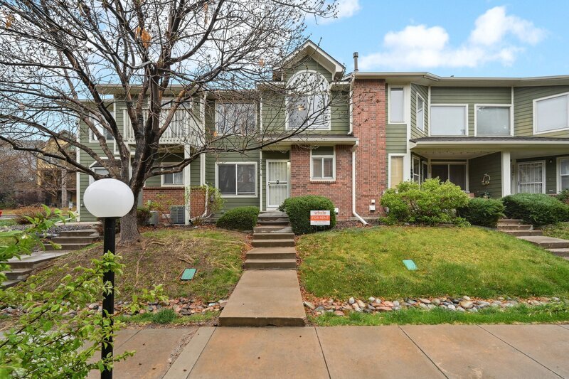 Primary Photo - 2434 W 82nd Pl