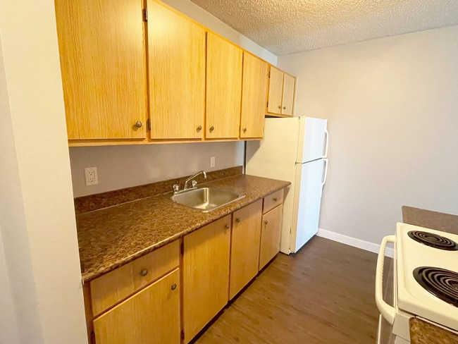 Building Photo - Concord Estates