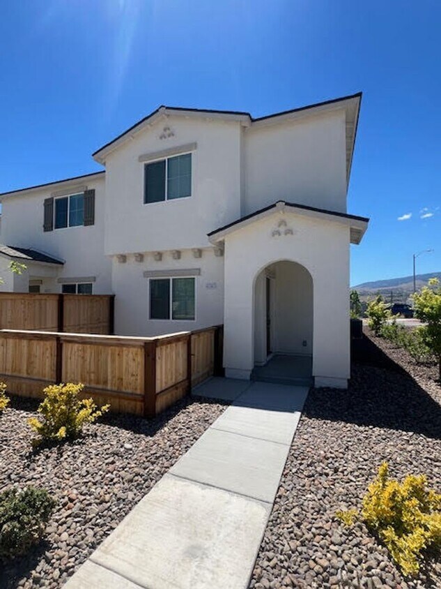 Primary Photo - New Build Condo for Rent