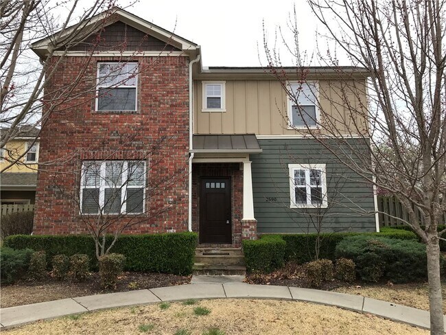 Foto del edificio - 2590 E Carnation Ct