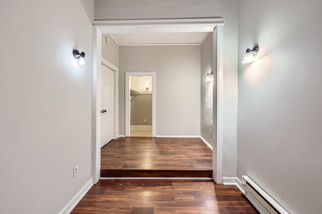 Foto del edificio - 998 Farrington St