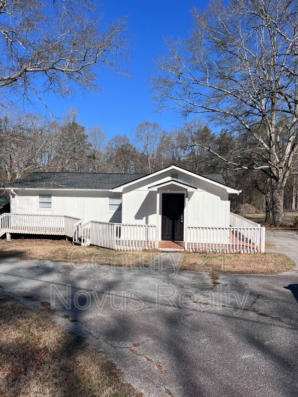 Primary Photo - 287 New Hope Church Rd