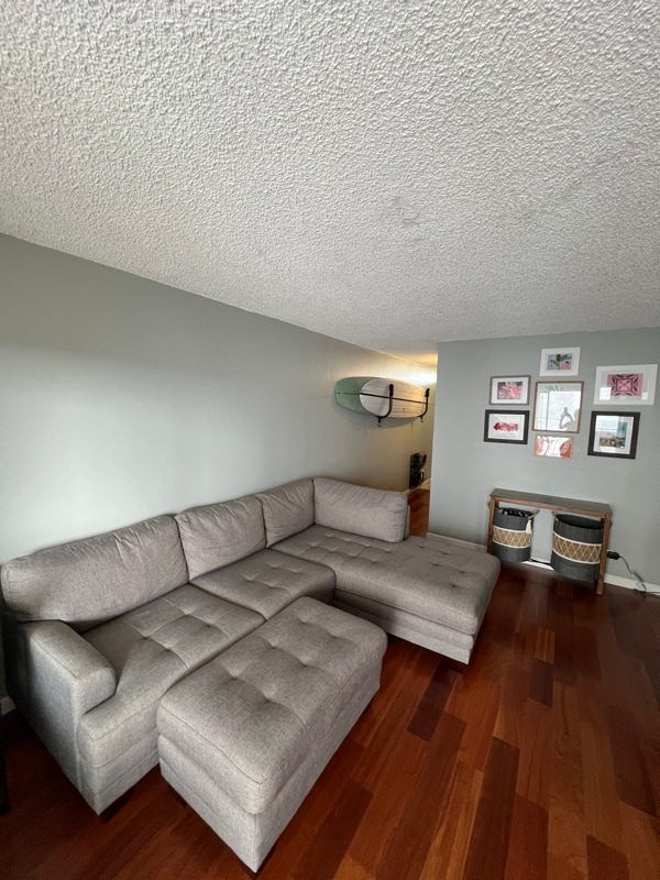 Building Photo - 2609 Ala Wai Blvd