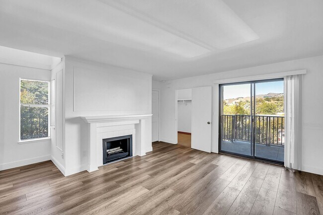 Photo - Updated and cozy 1br apartment w/FREE stor...