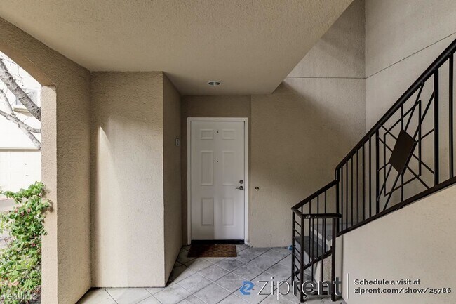 Foto del edificio - 2 br, 2 bath Condo - 821 Printempo Pl, San...