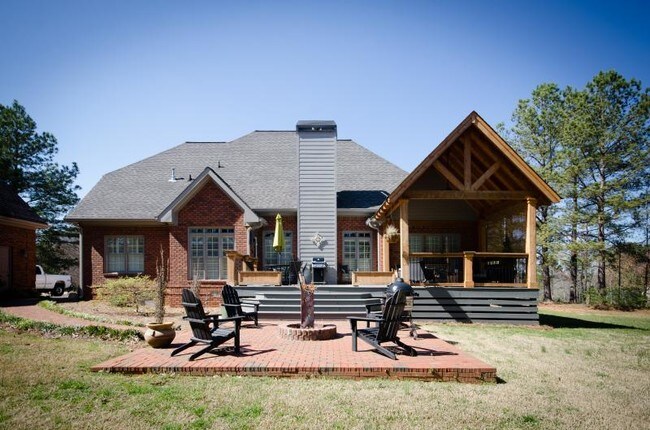 Building Photo - 1190 Planters Ridge Dr