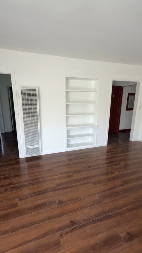 Foto del edificio - 636 W Queen St