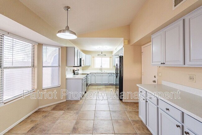 Foto del edificio - 3930 E South Fork Dr