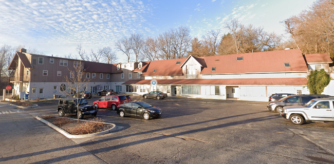 Foto del edificio - 271 Country Commons Rd