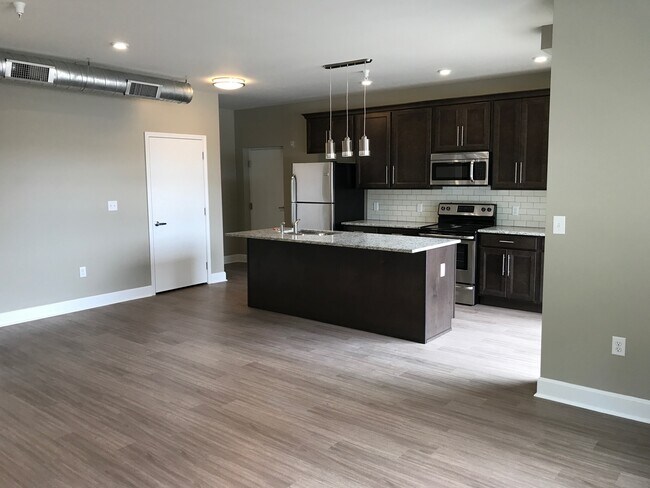 Foto del edificio - 12 E Carpenter St